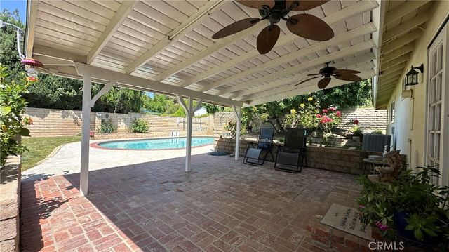 9931 Amestoy Avenue, Northridge, CA 91325