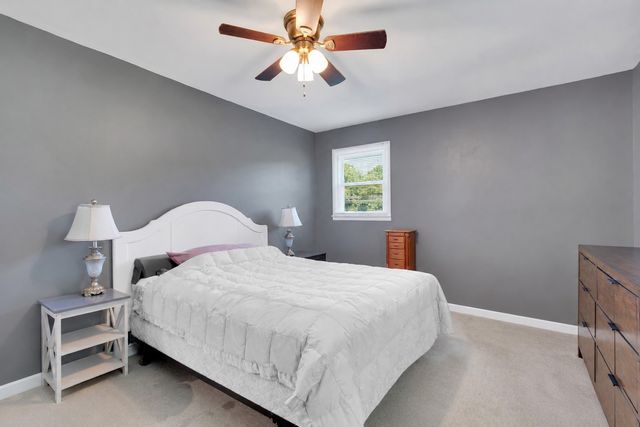 308 Lake Dr, Columbia, TN 38401