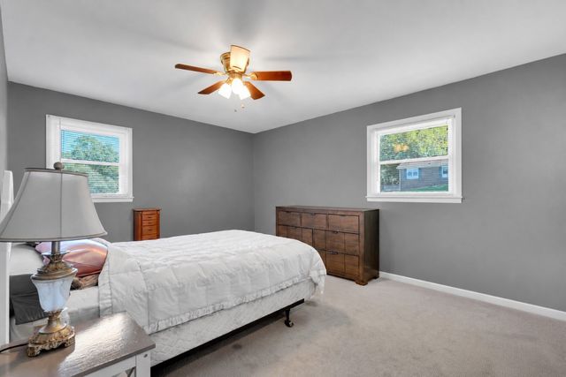 308 Lake Dr, Columbia, TN 38401