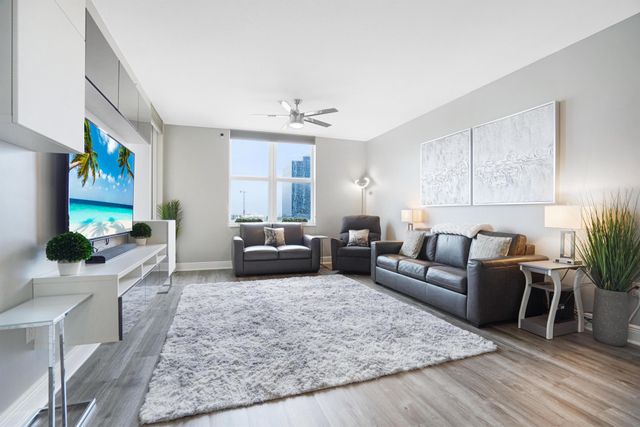 511 SE 5th Avenue 908, Fort Lauderdale, FL 33301