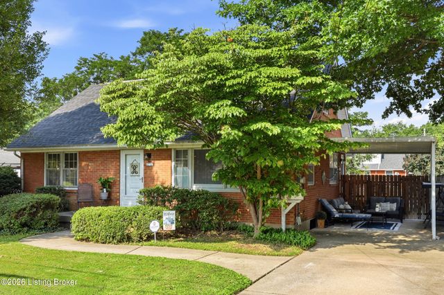 4302 Leaf Dr, Louisville, KY 40216