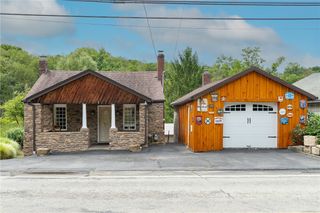 1772 Saxonburg Blvd, West Deer, PA 15084