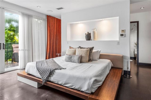 1606 S Bayshore Drive -, Miami, FL 33133