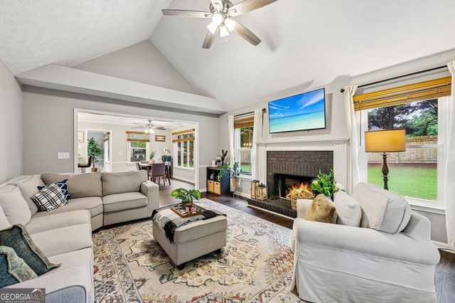 2362 Dover Lane, Snellville, GA 30078