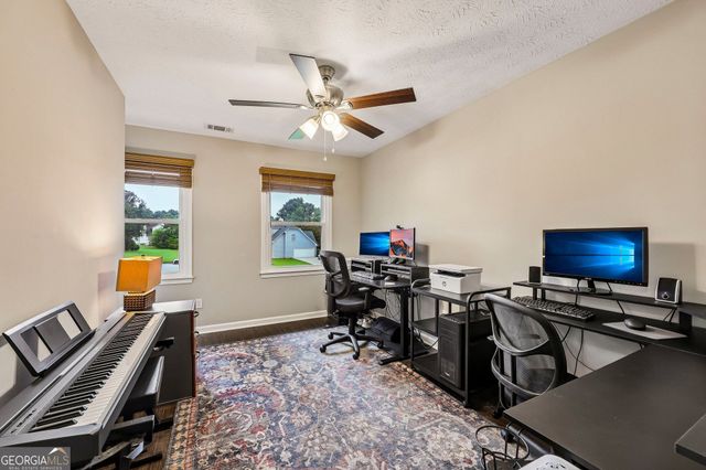 2362 Dover Lane, Snellville, GA 30078