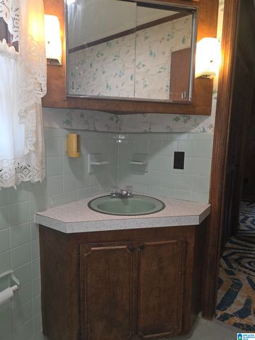 206 GILHAM ROAD, Roanoke, AL 36274