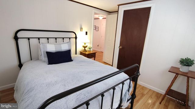 249 SELIG RD, Pocono Lake, PA 18347