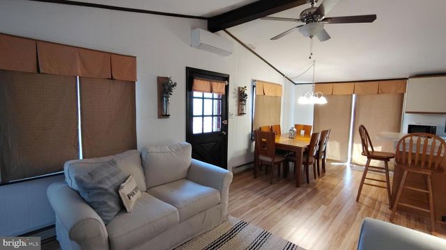 249 SELIG RD, Pocono Lake, PA 18347