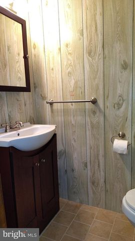 249 SELIG RD, Pocono Lake, PA 18347