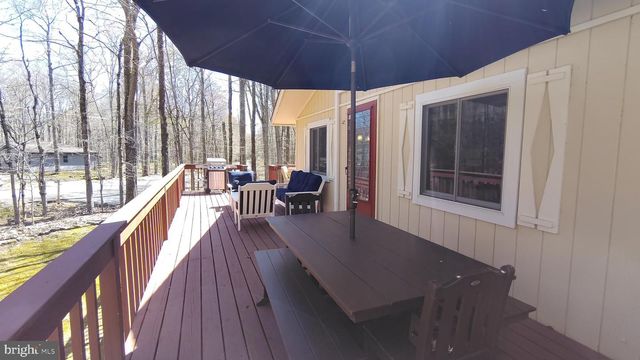 249 SELIG RD, Pocono Lake, PA 18347