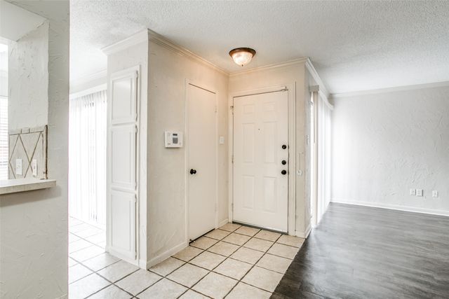 2621 Piedras, Irving, TX 75038