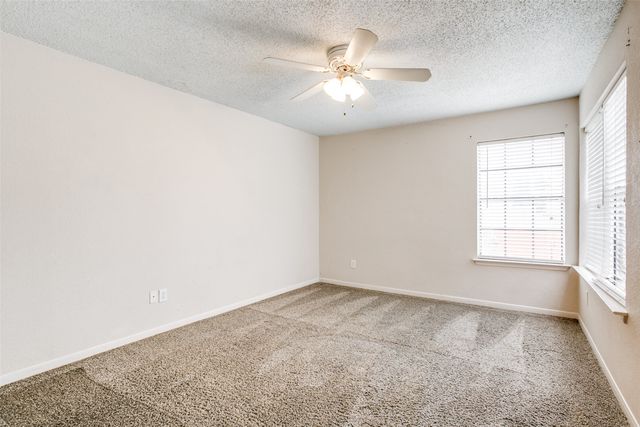 2621 Piedras, Irving, TX 75038