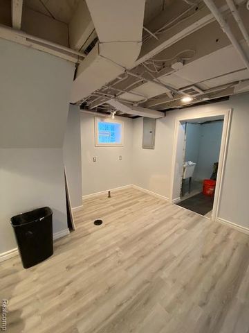 14402 Southfield Road, Detroit, MI 48223