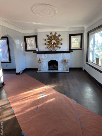 14402 Southfield Road, Detroit, MI 48223