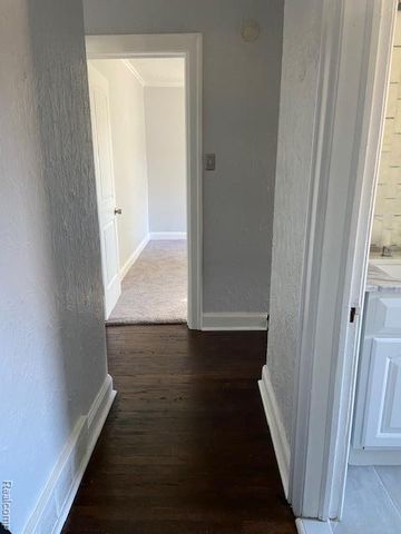 14402 Southfield Road, Detroit, MI 48223