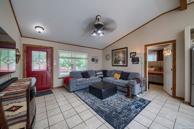 116 River Frst, Castroville, TX 78009