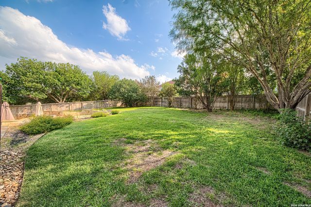 116 River Frst, Castroville, TX 78009