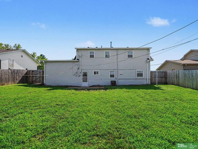 603 Wilshire Drive, Bellevue, NE 68005
