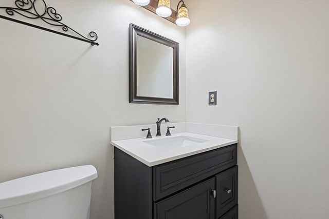14 Sharron Drive 14, Easton, MA 02375