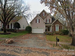 2424 Mirow Place, Charlotte, NC 28270