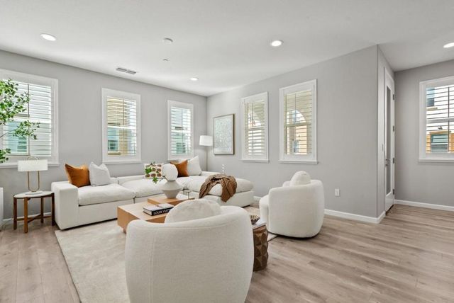 2726 Terni Court 6, San Jose, CA 95111