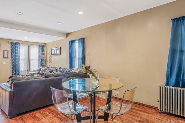 188-25 Mangin Avenue, Saint Albans, NY 11412