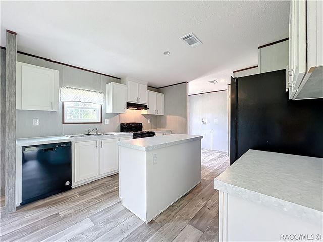 8969 W Candleglow Street, Crystal River, FL 34428