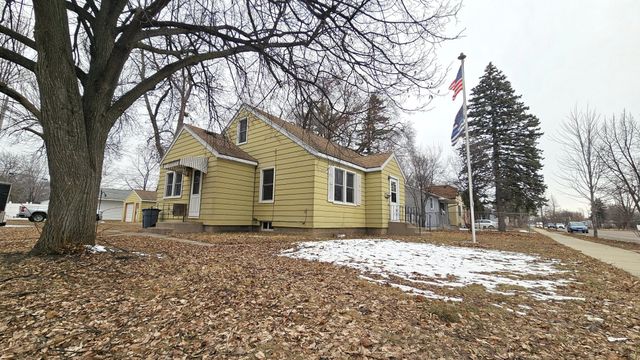 1051 Washington Memorial Drive, Saint Cloud, MN 56301