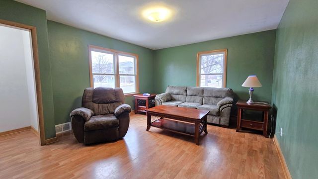 1051 Washington Memorial Drive, Saint Cloud, MN 56301