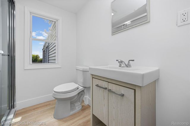 31291 Rexwood Street, Farmington Hills, MI 48334