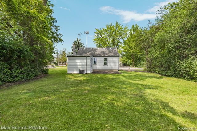 31291 Rexwood Street, Farmington Hills, MI 48334
