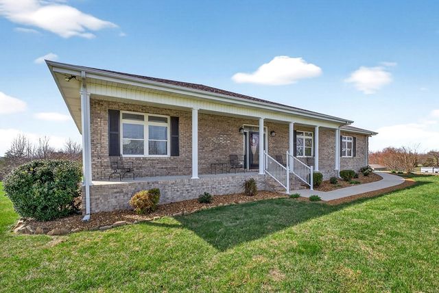 450 Low Gap Rd, Sparta, TN 38583