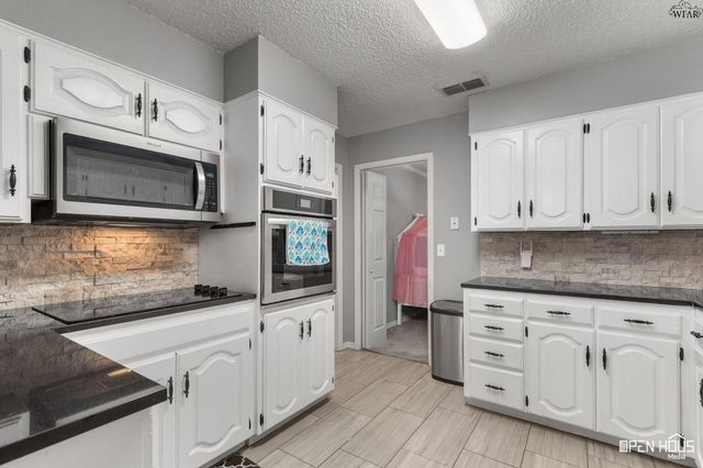 4816 ROYAL OAK STREET, Wichita Falls, TX 76308