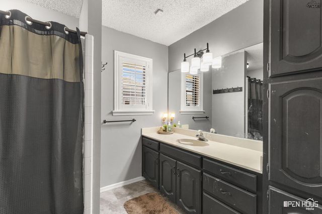 4816 ROYAL OAK STREET, Wichita Falls, TX 76308