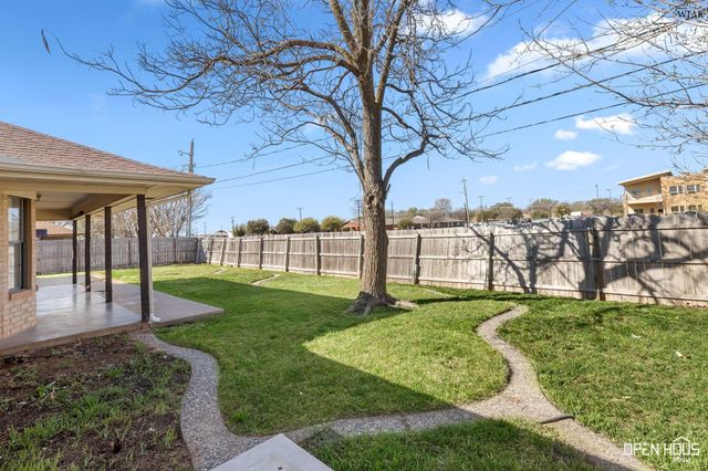 4816 ROYAL OAK STREET, Wichita Falls, TX 76308