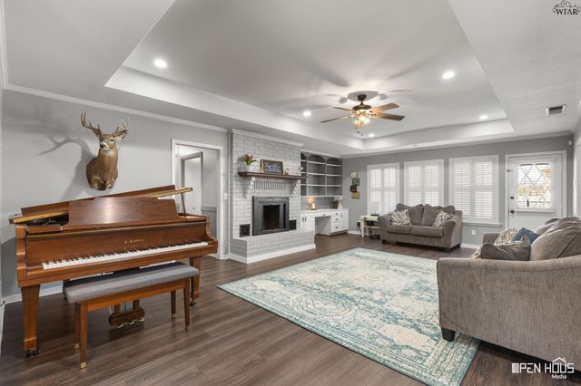 4816 ROYAL OAK STREET, Wichita Falls, TX 76308