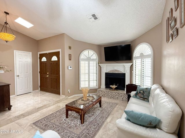 11011 N 92nd Street 1011, Scottsdale, AZ 85260