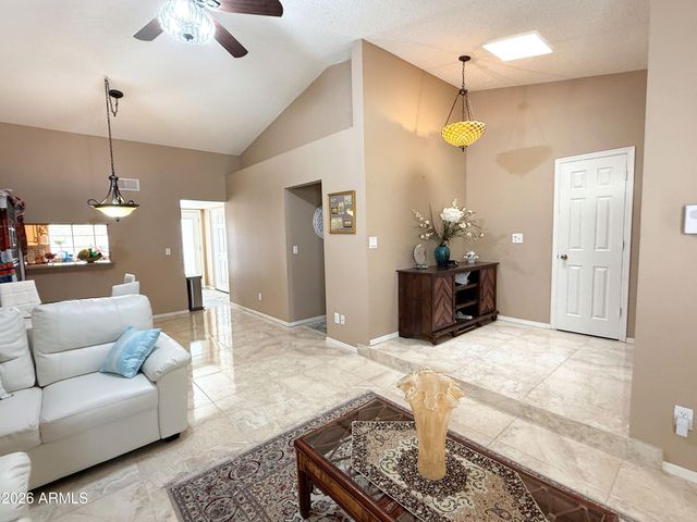 11011 N 92nd Street 1011, Scottsdale, AZ 85260