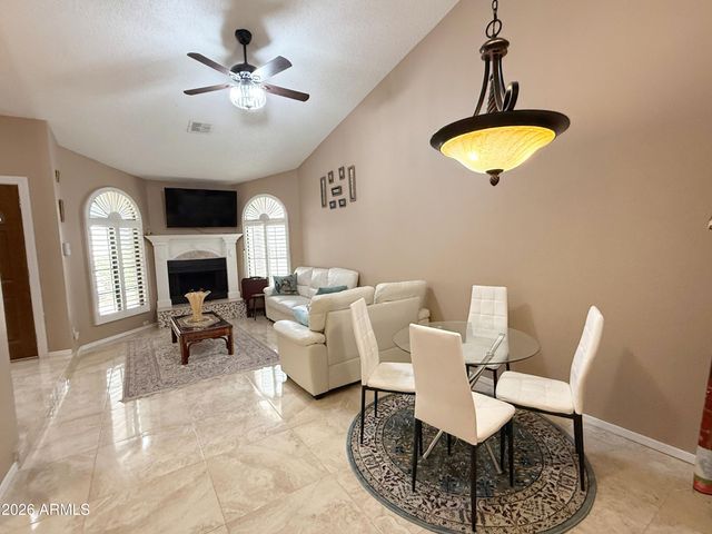 11011 N 92nd Street 1011, Scottsdale, AZ 85260