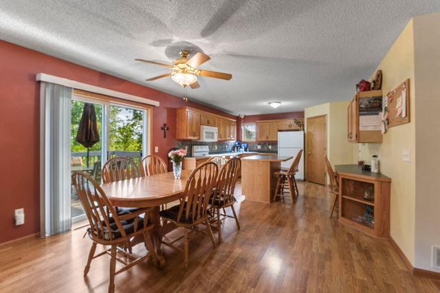 7531 E 250th Street, Elko New Market, MN 55020