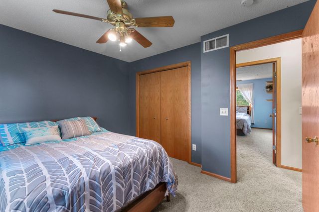 7531 E 250th Street, Elko New Market, MN 55020