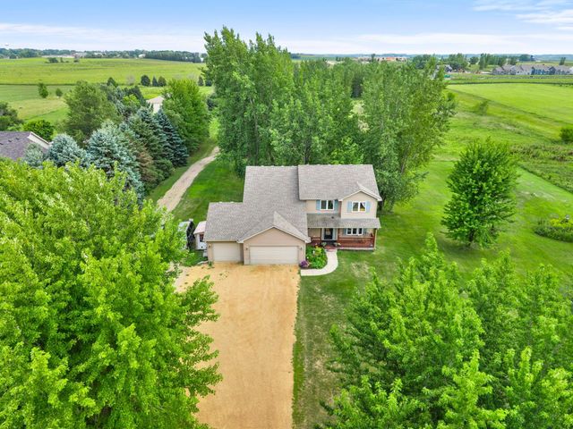 7531 E 250th Street, Elko New Market, MN 55020