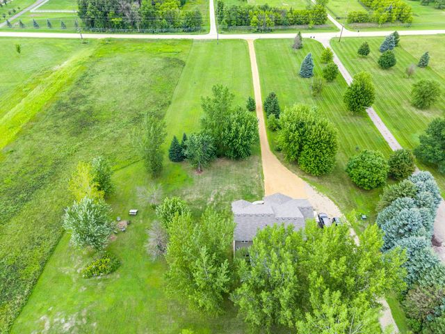 7531 E 250th Street, Elko New Market, MN 55020