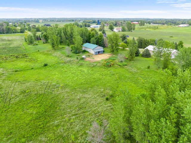 7531 E 250th Street, Elko New Market, MN 55020