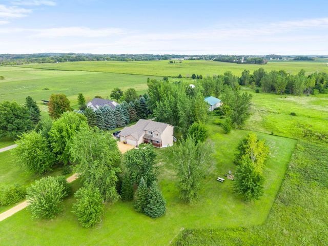 7531 E 250th Street, Elko New Market, MN 55020