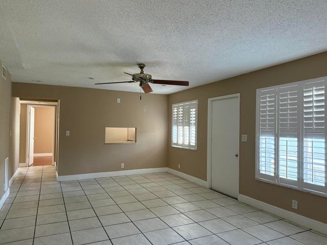 320 SE 10th Street C, Pompano Beach, FL 33060