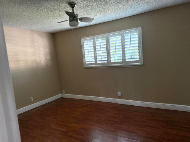 320 SE 10th Street C, Pompano Beach, FL 33060