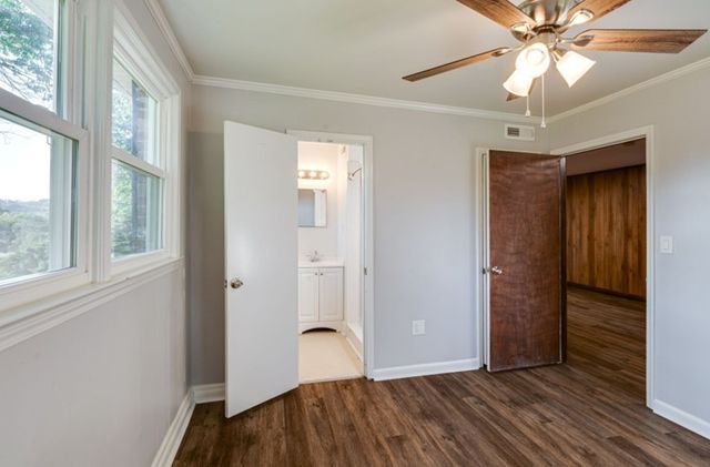 342 Cross Timbers Dr, Nashville, TN 37221