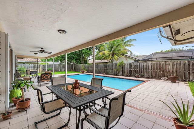 1217 NW 111TH Way, Coral Springs, FL 33071