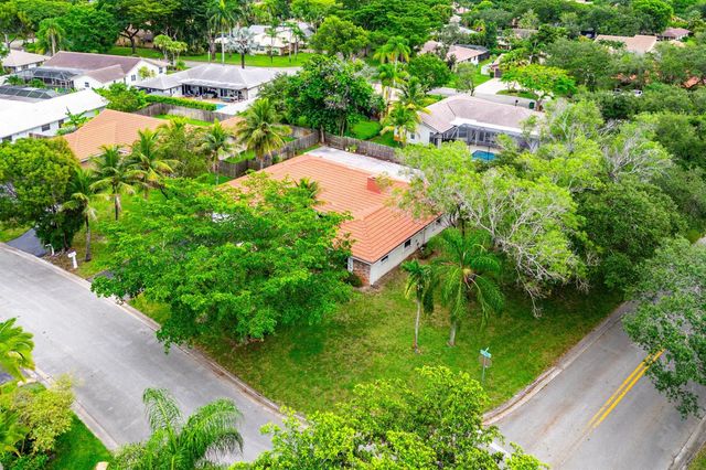 1217 NW 111TH Way, Coral Springs, FL 33071